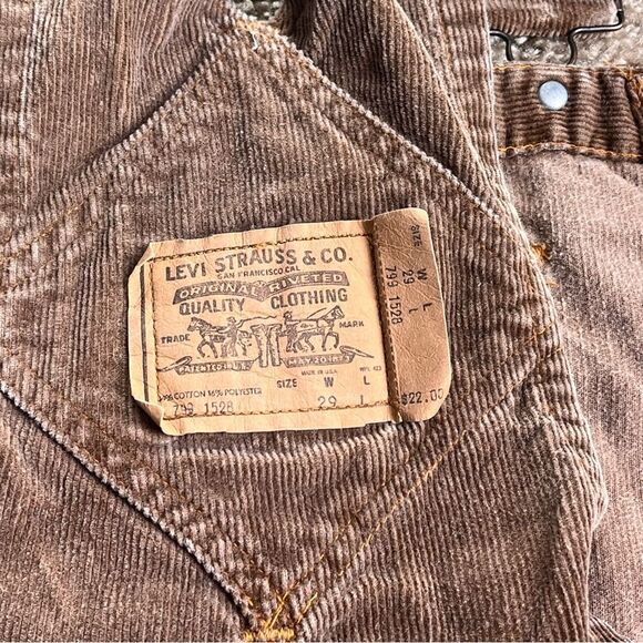 VTG 70’s Corduroy Flared Women’s LEVIS Bib Overalls 29W *SOLD* - Picture 6 of 16
